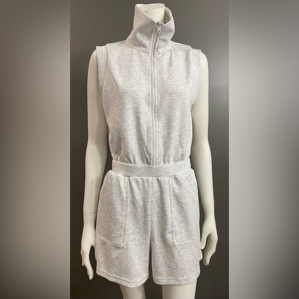 Skies are Blue Soft Sleeveless Gray Shorts Jumpsuit Lounging Wear Size XS